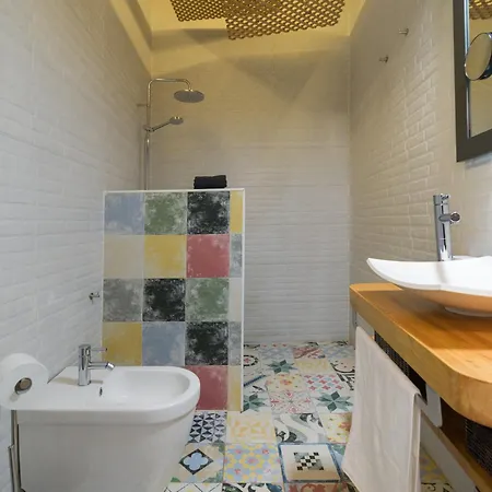 Historical Urban - Private Chill-out Triana